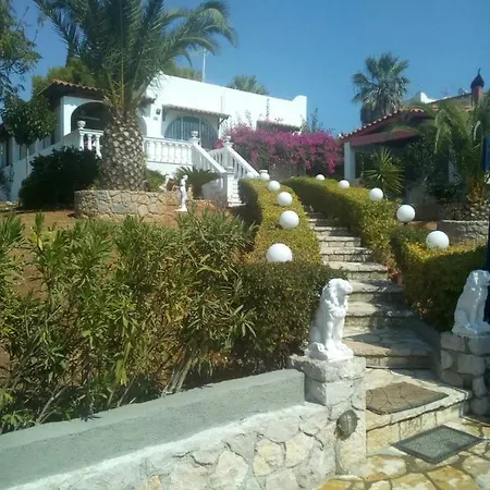 The House On The Hill Porto Cheli