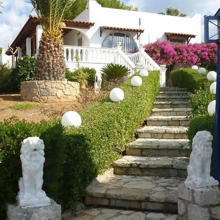 The House On The Hill Porto Cheli
